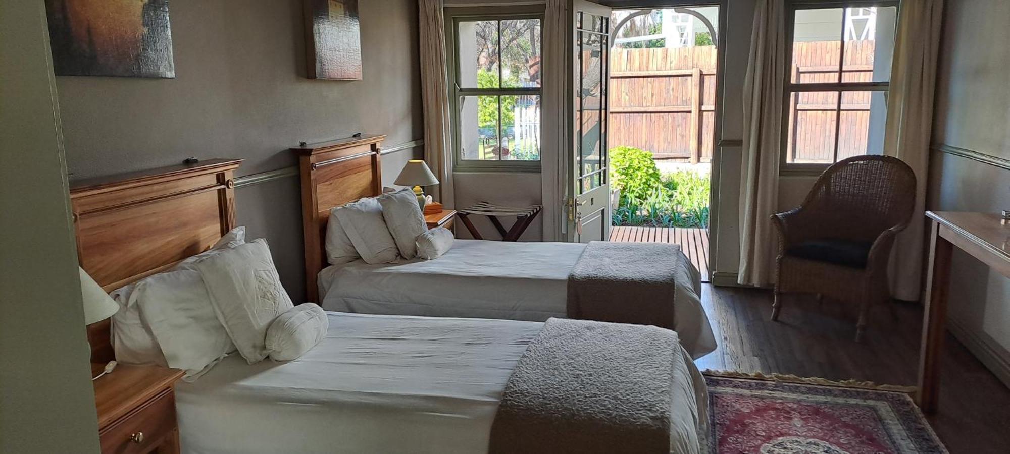 Housemartin Lodge & Self Catering De Rust Екстериор снимка