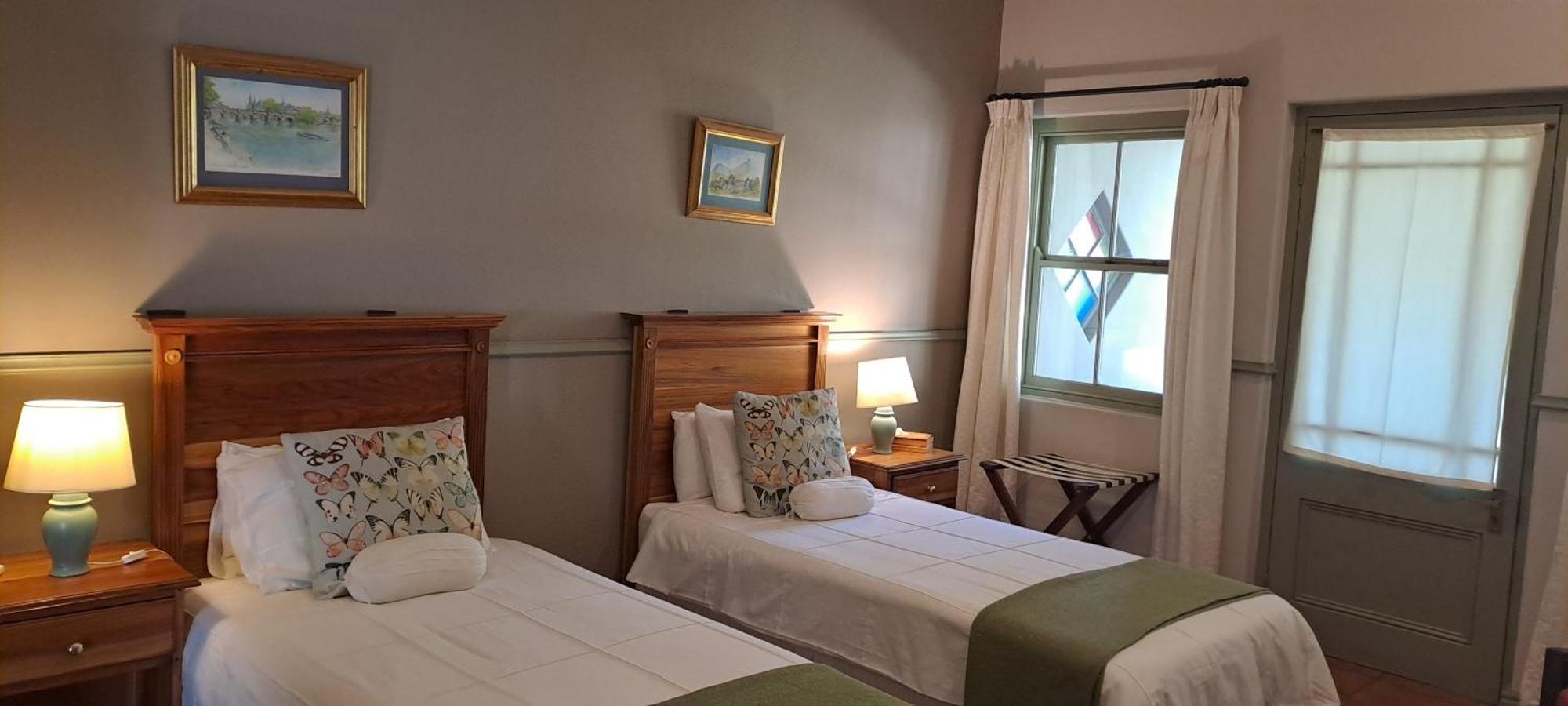 Housemartin Lodge & Self Catering De Rust Екстериор снимка